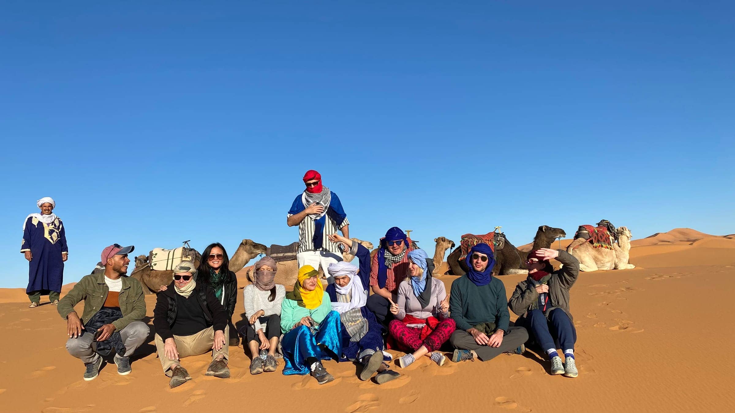 Our guides with a group of travellers on the Erg Chebbi dunes